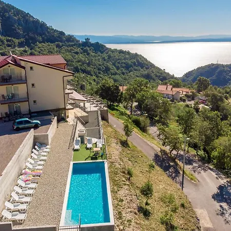 Bed & Breakfast Betina 3*