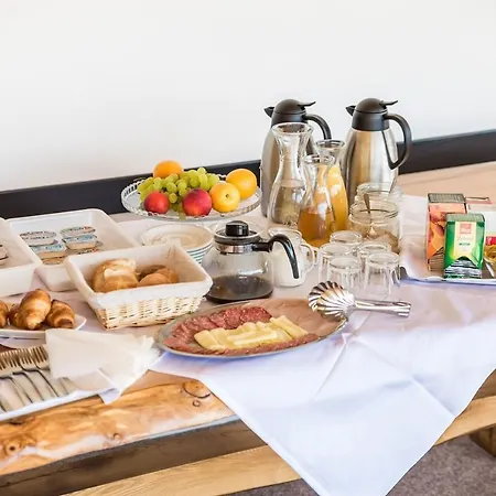 Betina Bed & Breakfast 3*